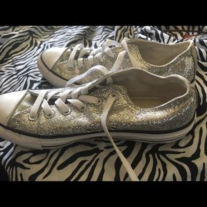 Converse  woman all stars size 8